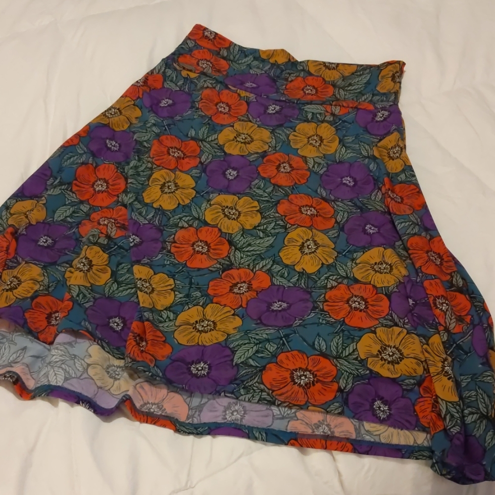 Lularoe floral skirt